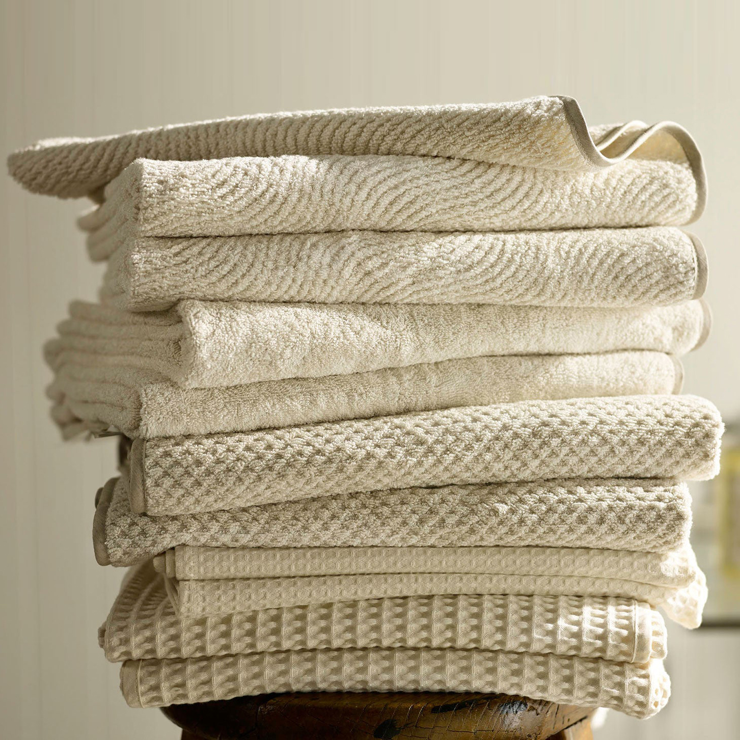 Linen Bath Towels in Waffle Weave