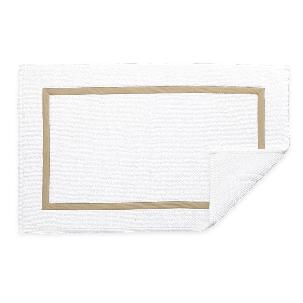 https://www.finelinens.com/media/catalog/product/5/7/57743___marlowe_towels_2.jpg