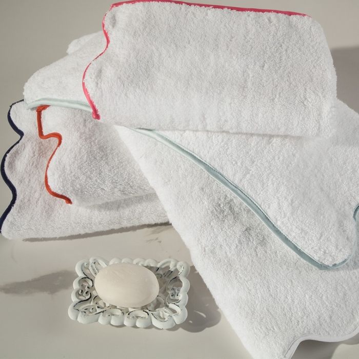 These Soft Bath Towels Are on Sale at