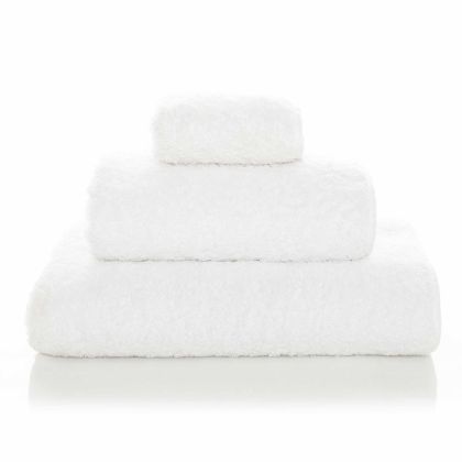 https://www.finelinens.com/media/catalog/product/cache/5a1090630772b61d0d057c52b6069b83/7/4/74425___egoist_bath_towel_2_2.jpg